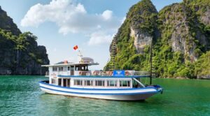 Alternative view of Halong Bay Deluxe 1 Day Trip ( Shuttle Bus + Set Menu )