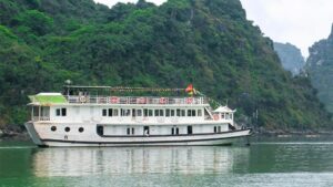 Halong Fantasea Cruise 3 Days 2 Nights